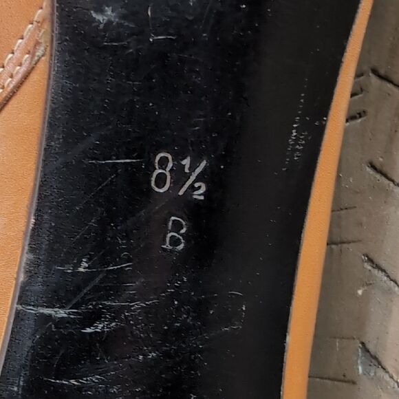 Cole Haan Y2K Camel Brown Leather Pointed Kitten Heel Ankle Boots Sz 8.5 - Picture 10 of 13